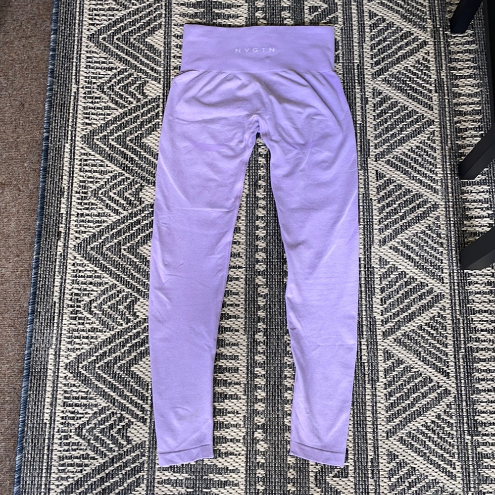 Light purple NVGTN leggings